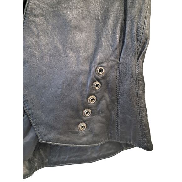Authentic Vintage Black Leather Jacket - Picture 7 of 14